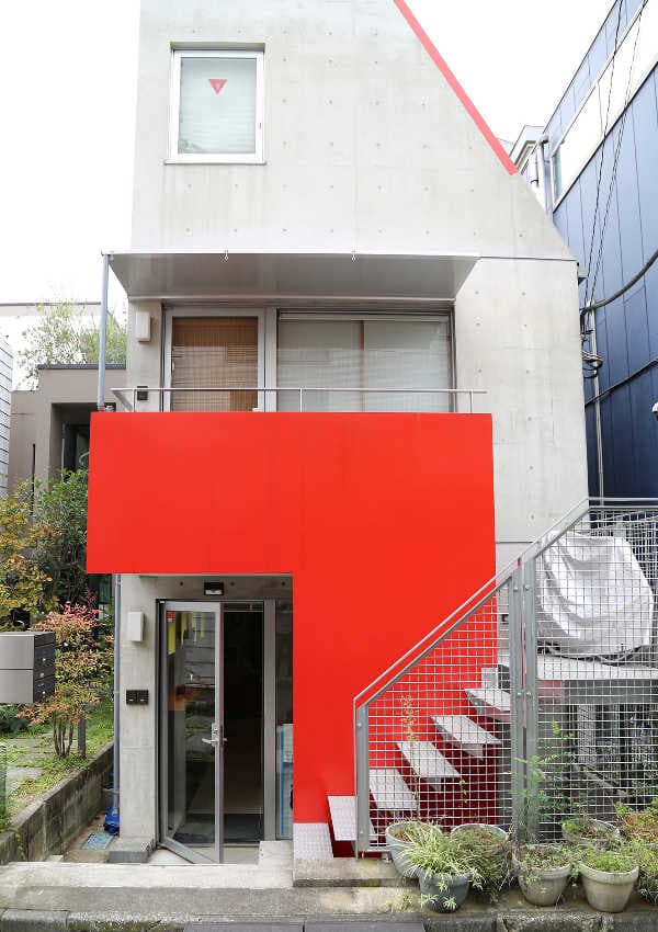 STUDIO